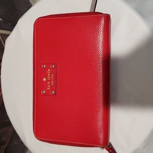 Kate Spade large card holder clutch with zipper